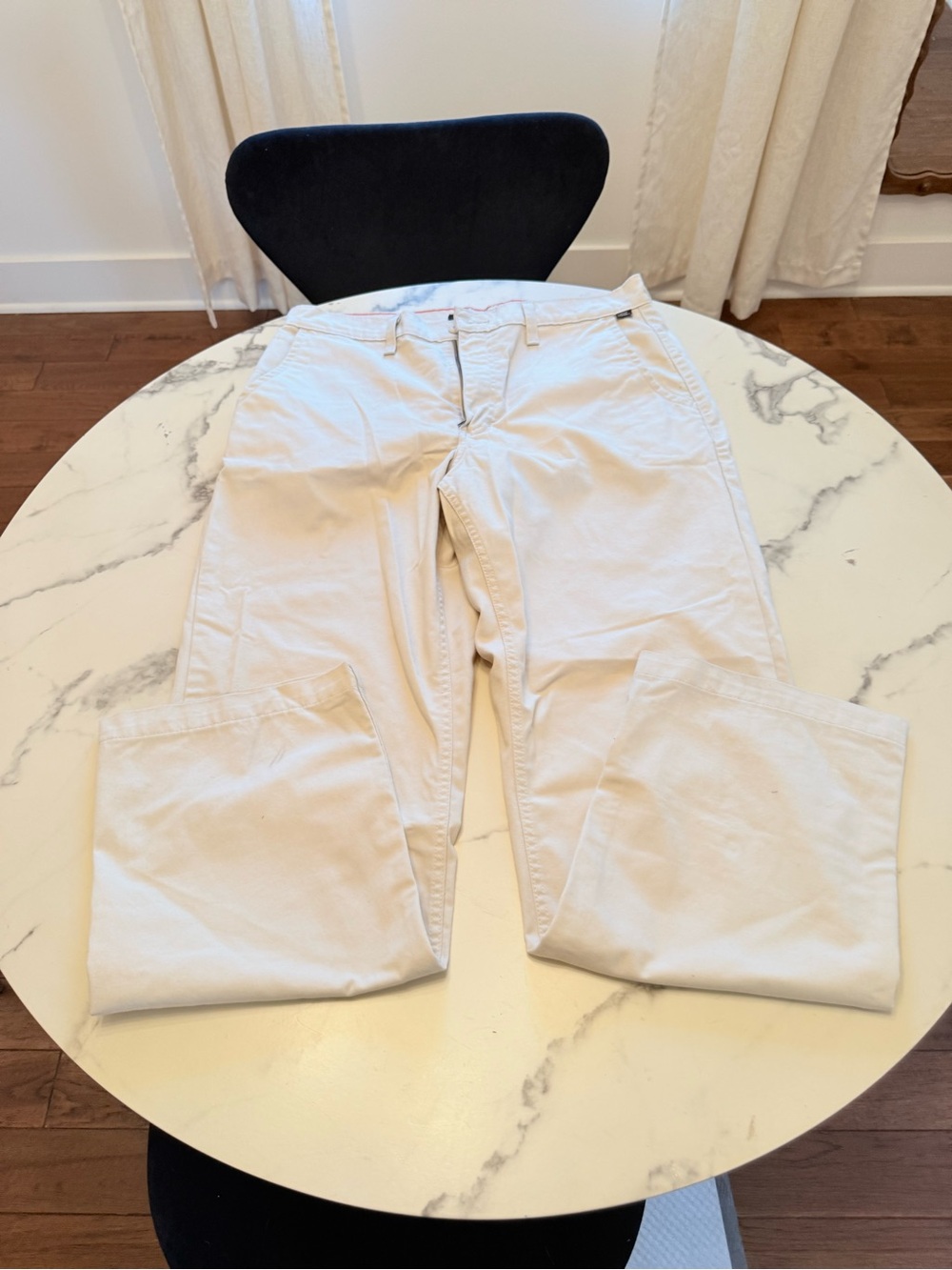 Vans men’s Straight-Leg Jeans in Cream